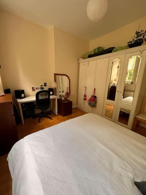 Appartamento Victorian Flat In Hackney Londra